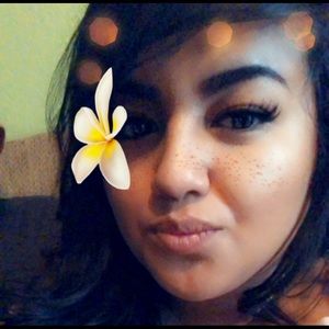 Meet your Posher, Ariana